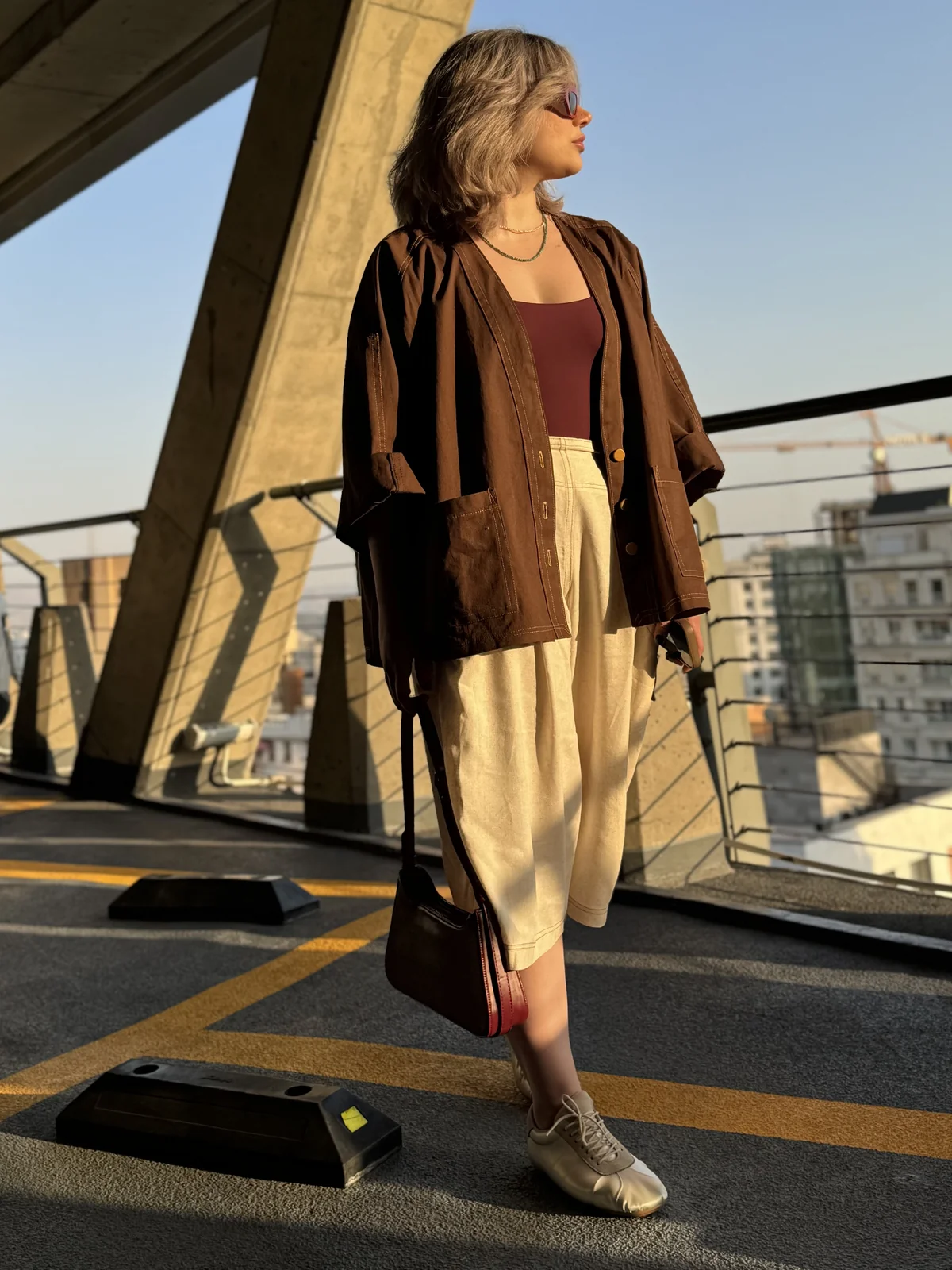 جکت قهوه‌ای